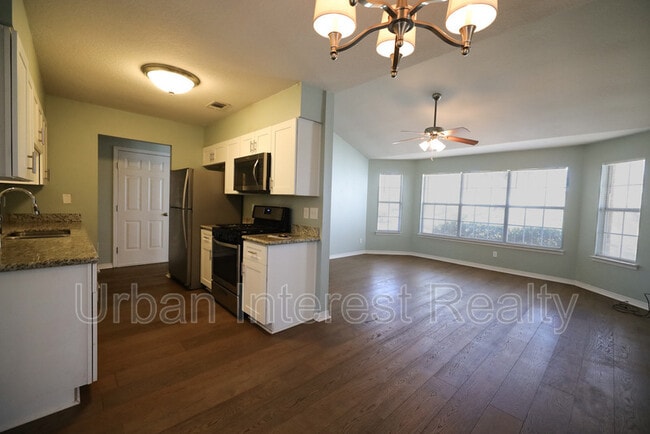 Foto del edificio - 162 Lola Cir