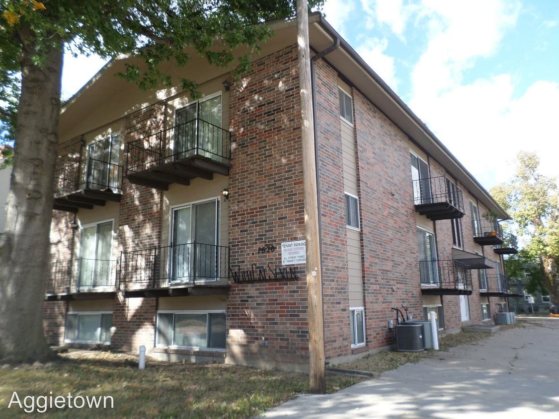 1620 Fairchild Ave, Manhattan, KS 66502 Room for Rent in Manhattan