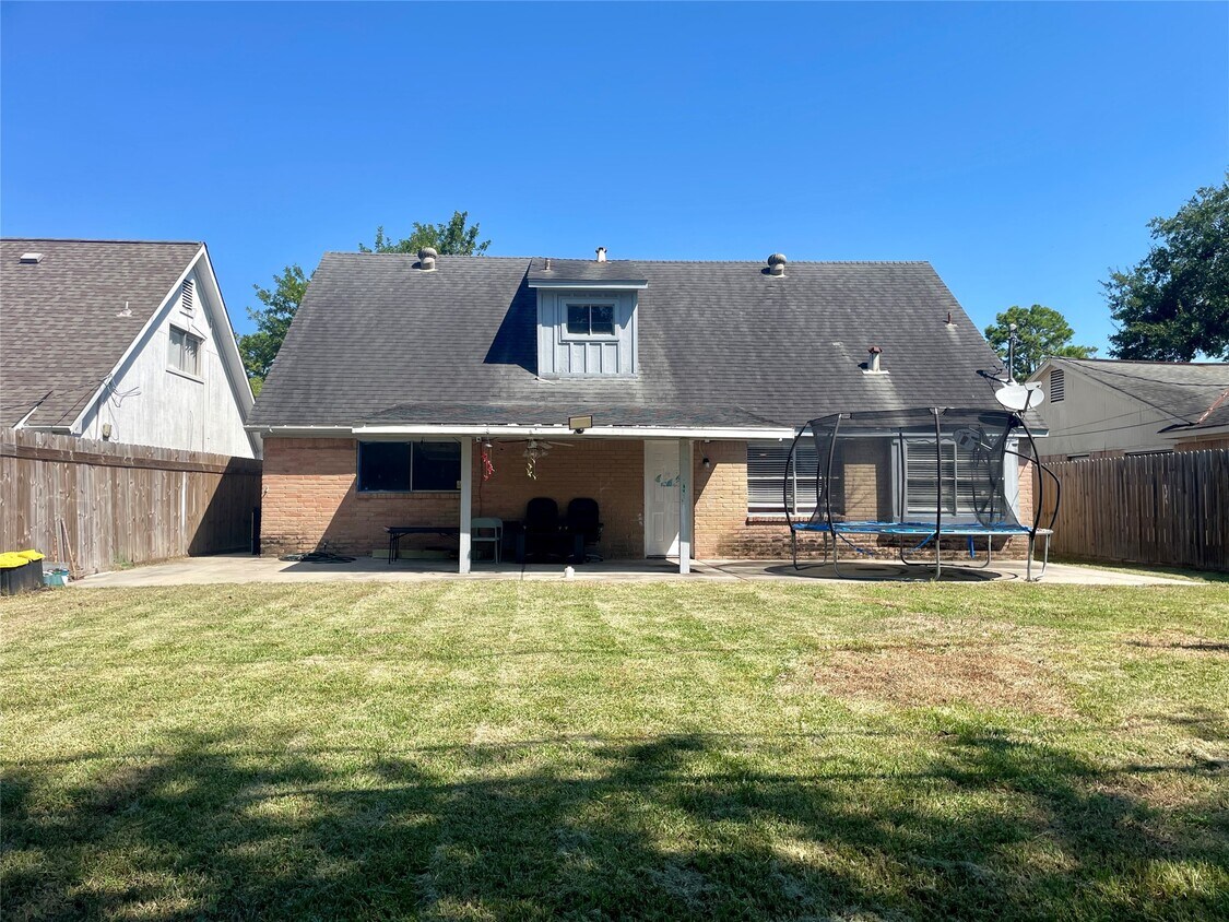 Building Photo - 11615 Carvel Ln