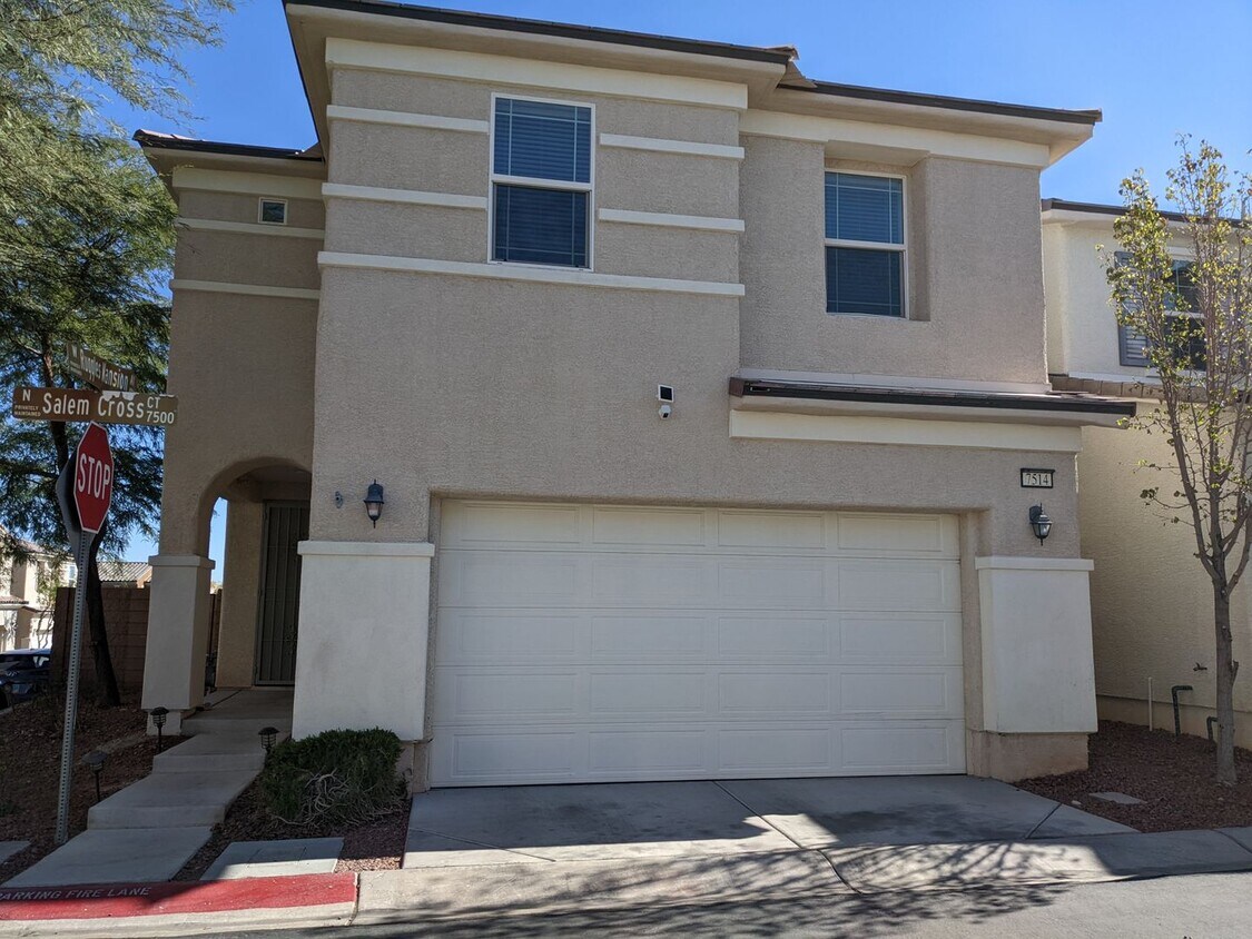 Providence Corner lot Home! House Rental in Las Vegas, NV