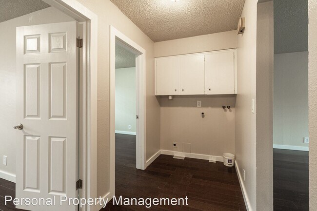 Foto del edificio - 2 br, 1 bath House - 926 NE 86th ST