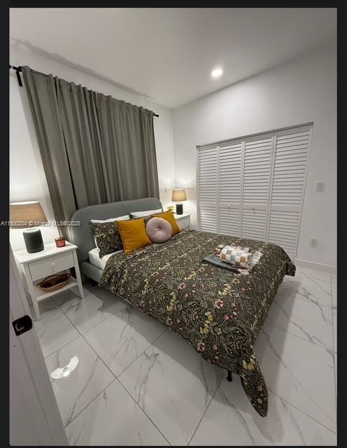 Foto del edificio - 7325 N Augusta Dr