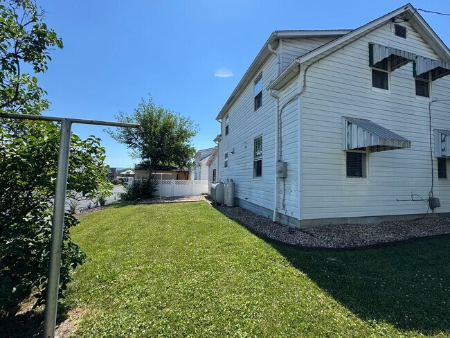 Foto del edificio - Nice location within walking distance to downtown Harrisonburg!