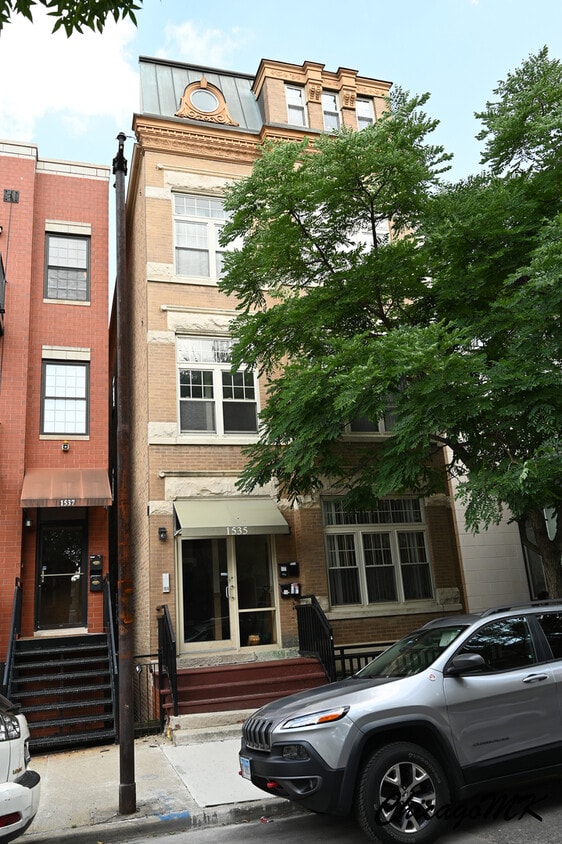 Primary Photo - 1535 N Paulina St