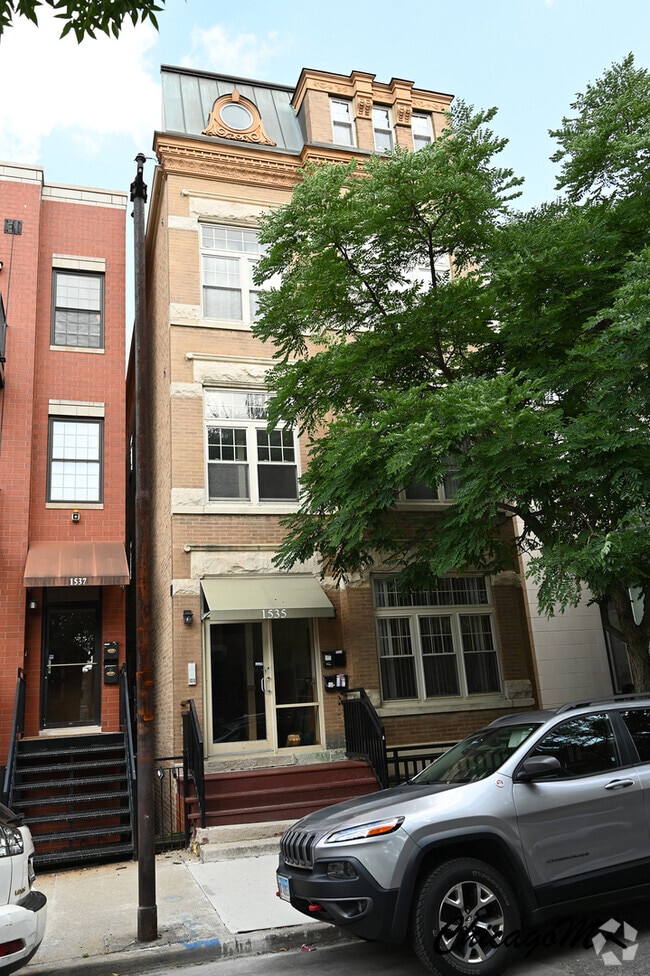 Building Photo - 1535 N Paulina St