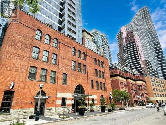 Building Photo - 5 St Joseph St