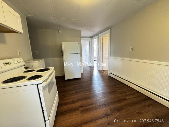 Building Photo - 29 Bellevue St
