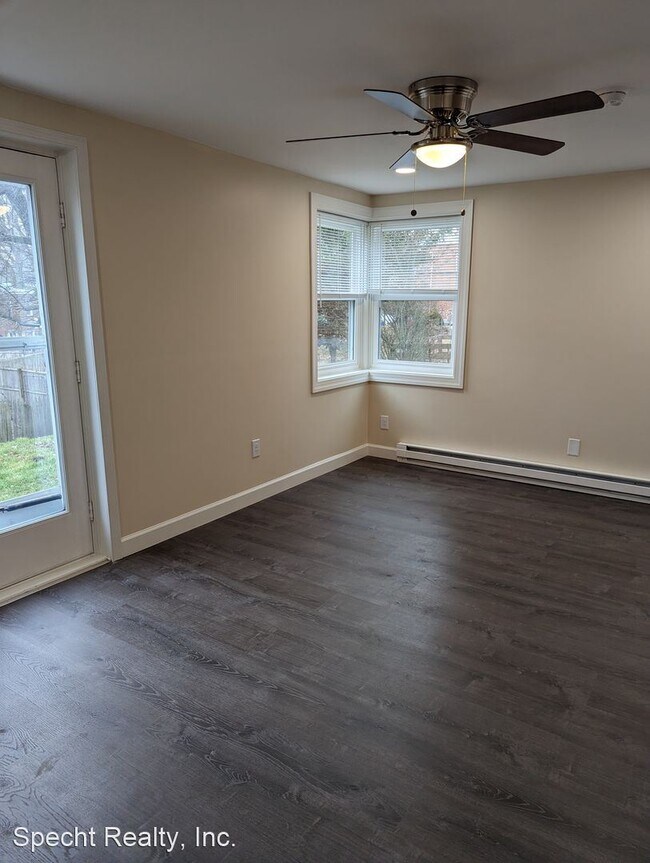 Foto del edificio - 3 br, 1 bath House - 465 N. Hanover St.