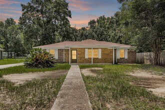 Building Photo - 21630 Punkin St