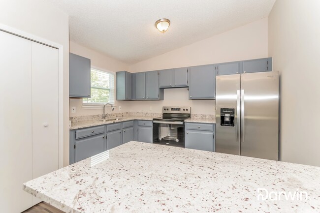 Foto del edificio - 7986 Shircliff Dr, Jacksonville, FL 32210