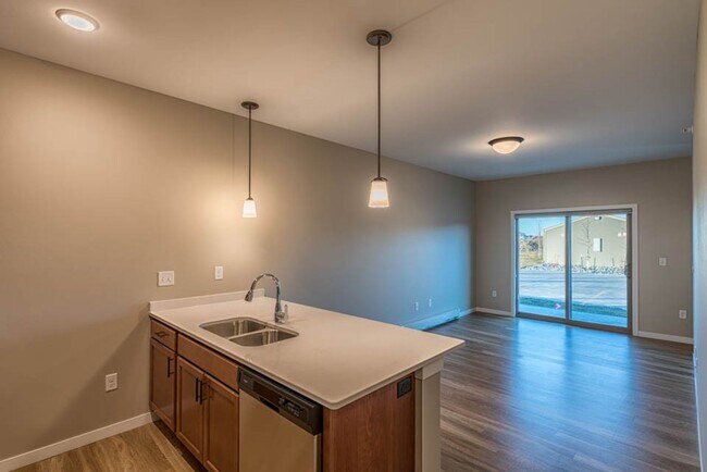 Foto del edificio - Edition - Spacious, Modern Kitchens in Pet...