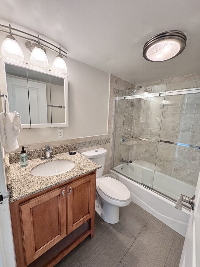 Foto del edificio - 303 Atlantic Ave