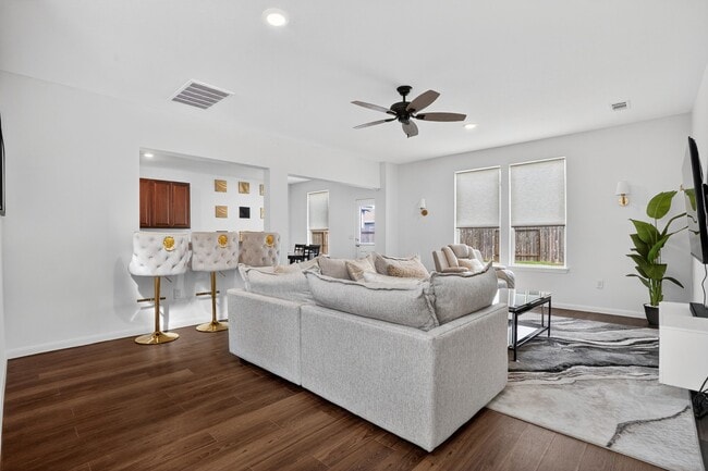 Building Photo - 17866 Juneberry Seed St