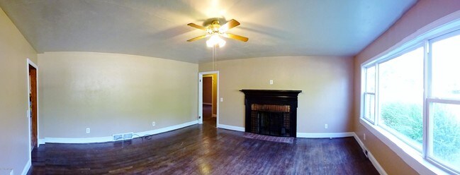 Building Photo - 1648 Murrill Hill Rd