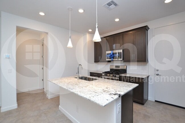 Building Photo - 4077 S Sabrina Dr