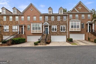 Building Photo - 10870 Brunson Dr