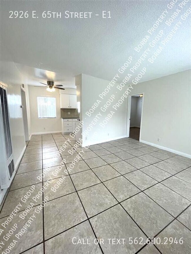 Foto del edificio - 2926 E 65th St
