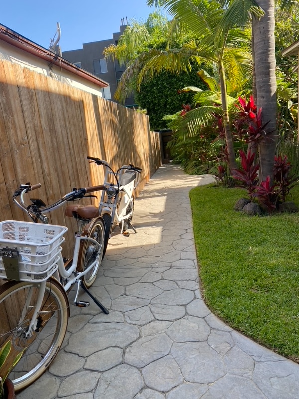 Foto del edificio - 11647 Ayres Ave