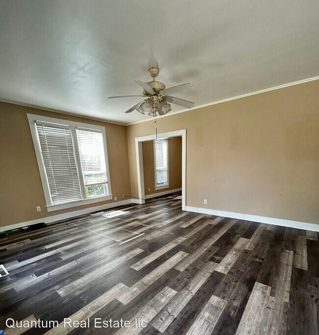 Building Photo - 2 br, 1 bath House - 31 W DENVER ST