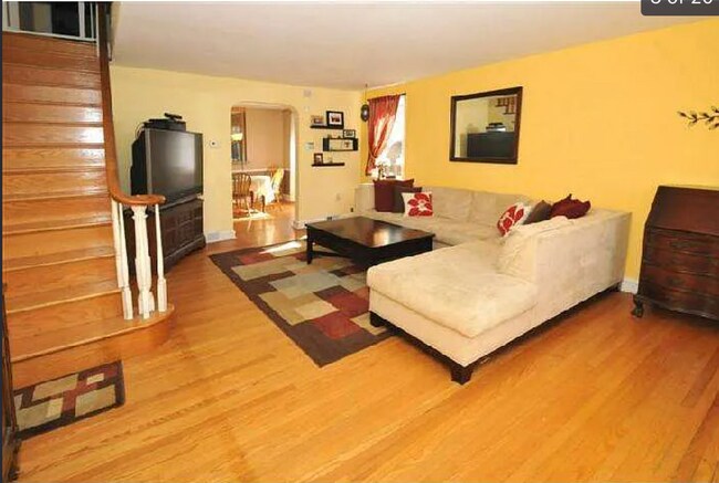 Foto del edificio - 803 Rhawn St