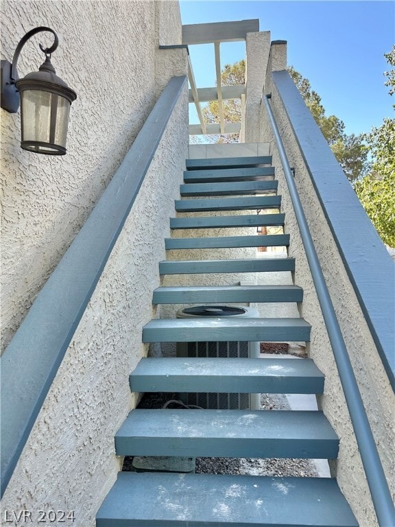 Building Photo - 2716 Lodestone Dr