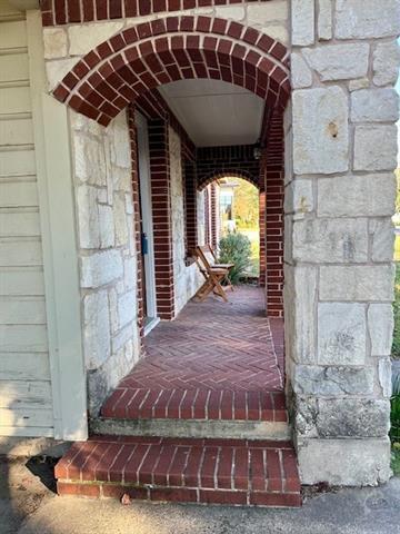 Foto del edificio - 310 E Beech St