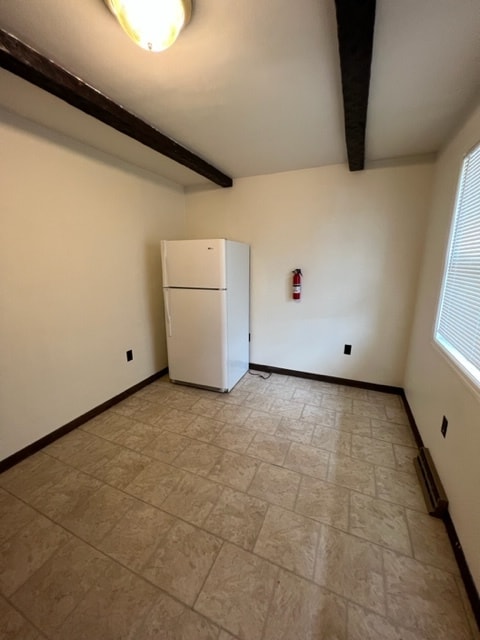 Building Photo - Maple St Apartments