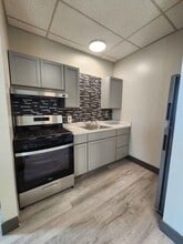 Building Photo - 19 Wood St Building Photo - 19 Wood St