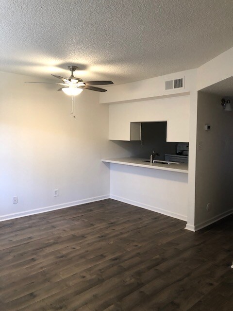 Foto del edificio - 7436 E Chaparral Rd