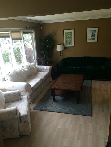 Building Photo - 5 Bed 2.5 Bath Unit in Red Deer, AB
