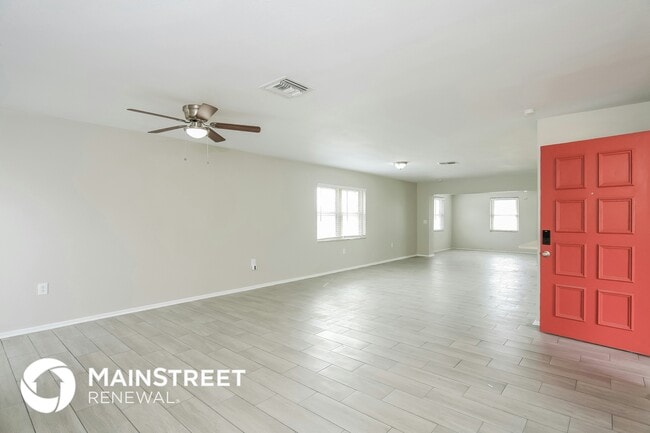 Foto del edificio - 7312 Landmark Dr