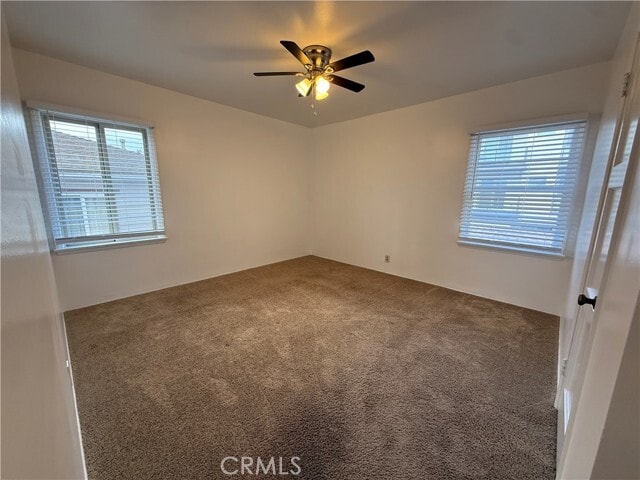 Foto del edificio - 7139 Kittyhawk Ave