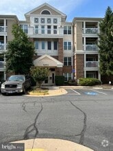 Building Photo - 12913 Alton Square