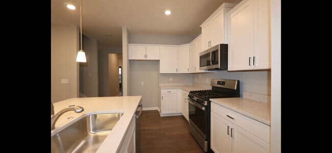 Building Photo - 1701 Glade Valley Dr