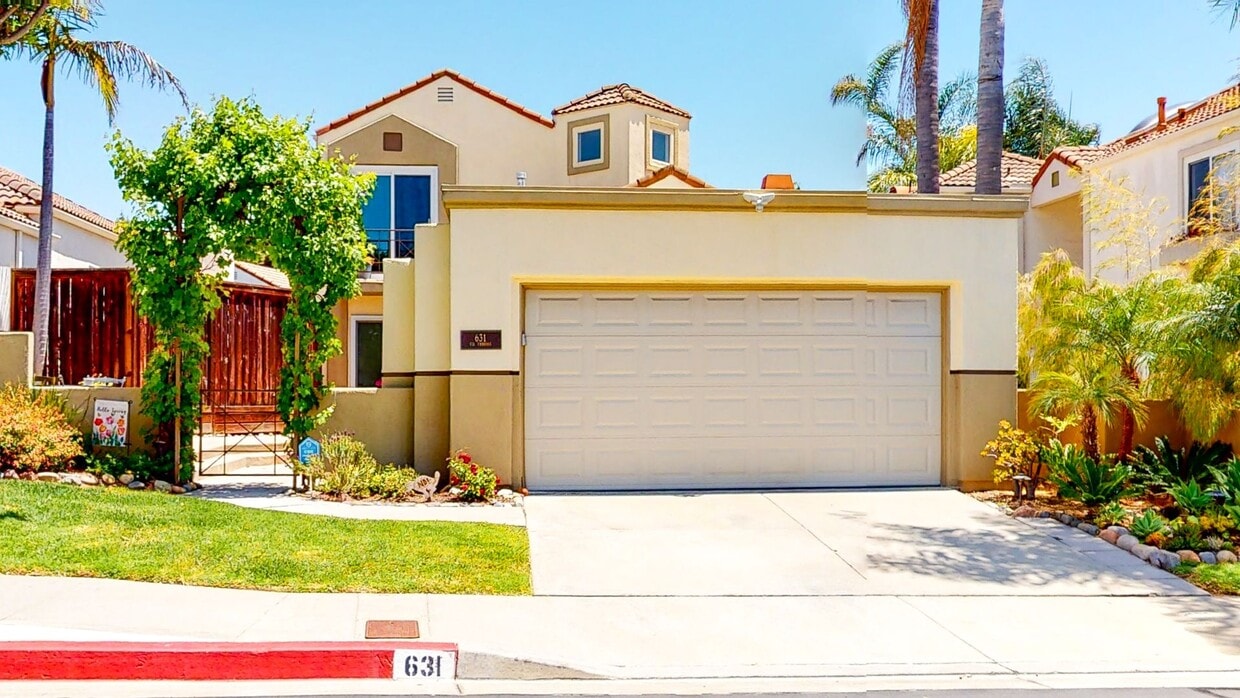 Primary Photo - Rare Lease - Villagio Development - 2 Bedr...