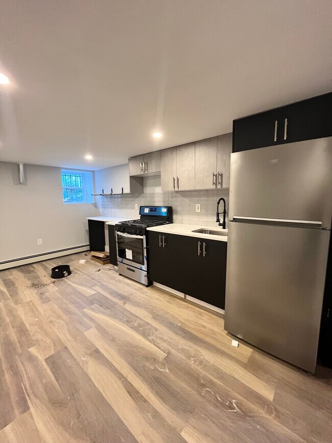34 Clerk St #SÓTANO - 36 Clerk St