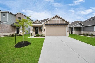 Building Photo - 6927 Escondido Dr