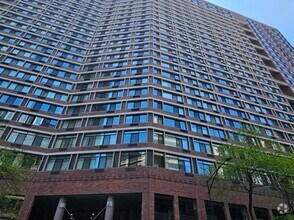 Building Photo - 211 E Ohio St