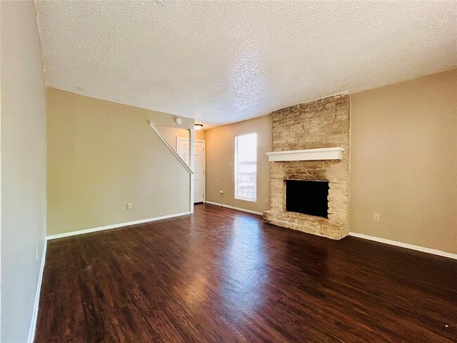 Building Photo - 1507 No Mor Cove