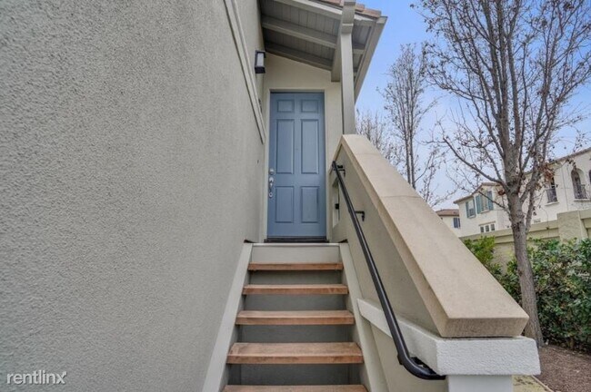 Building Photo - 2 br, 2 bath Condo - 87 Bassett St