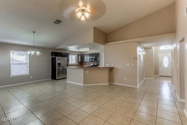 Foto del edificio - 3132 Tierra Bowles Dr