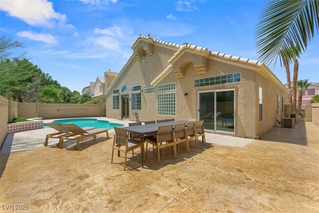 Building Photo - 1404 Sun Copper Dr