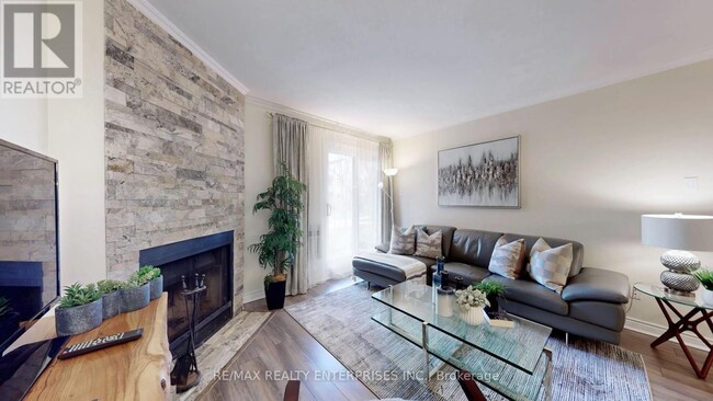 Building Photo - 1508 Pilgrims Way