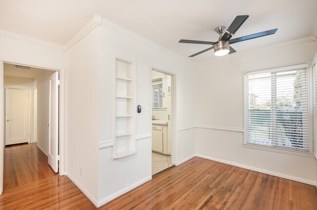 Building Photo - 11510 Cumpston St