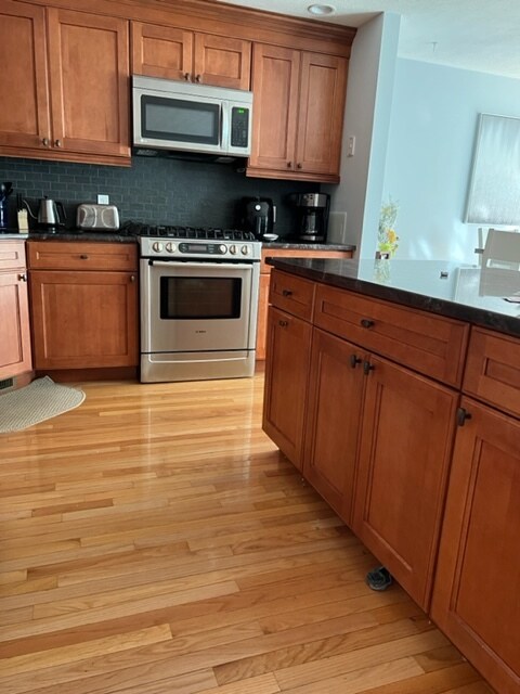 Kitchen - 26 Caspian Way