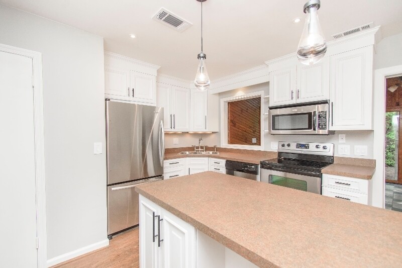 Foto principal - 1825 Sussex Rd