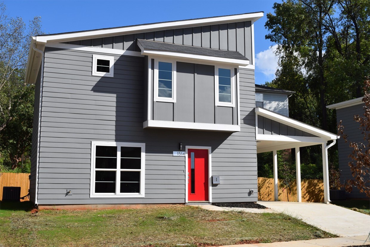 Foto principal - 1514 Wembley Dr
