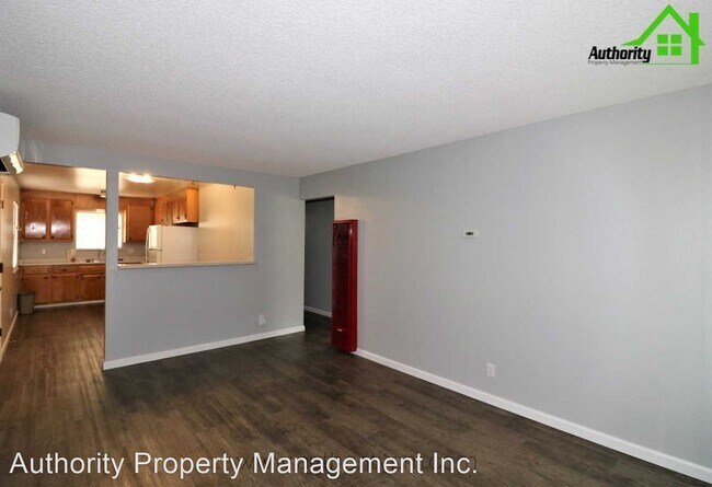 Foto del edificio - 3 br, 1 bath House - 3537 Scorpius Way