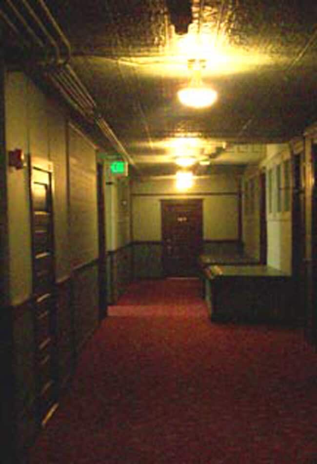 Foto del edificio - Metro Apartments