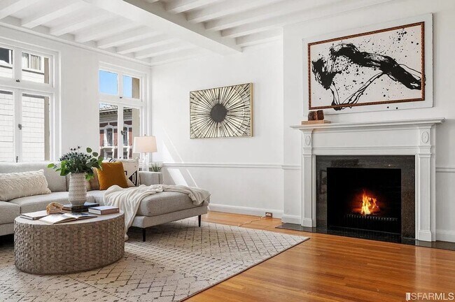 Foto del edificio - Nob Hill: Bright and Spacious, Unfurnished...